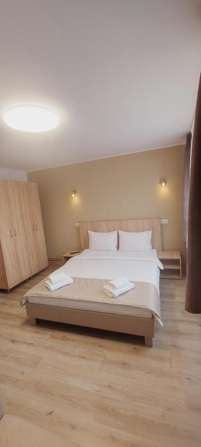 Lindenhaus Otel Sibiu Dış mekan fotoğraf
