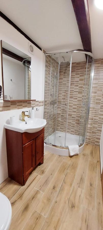Lindenhaus Otel Sibiu Dış mekan fotoğraf
