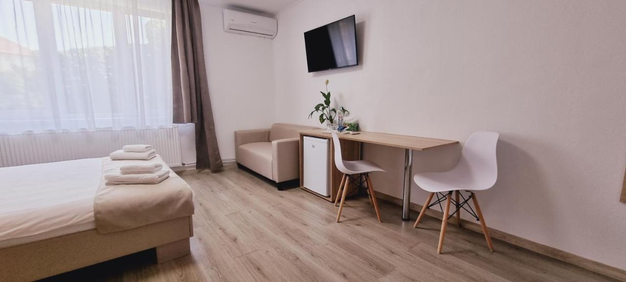 Lindenhaus Otel Sibiu Dış mekan fotoğraf