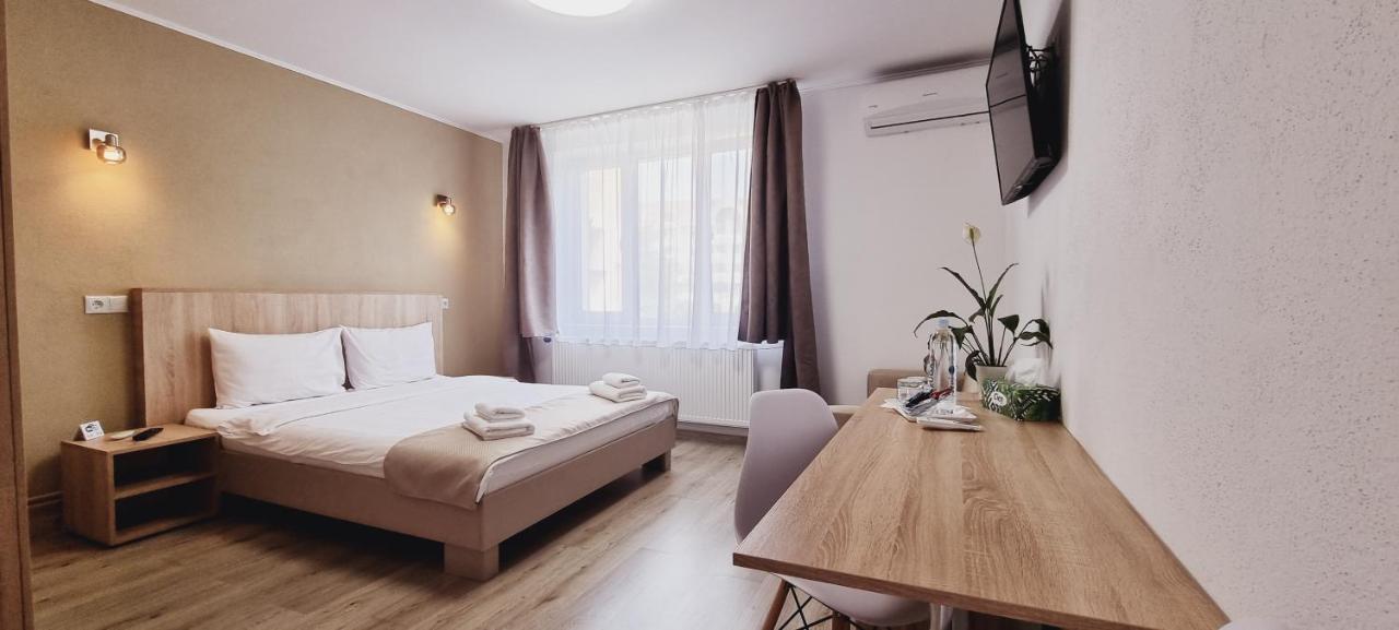 Lindenhaus Otel Sibiu Dış mekan fotoğraf