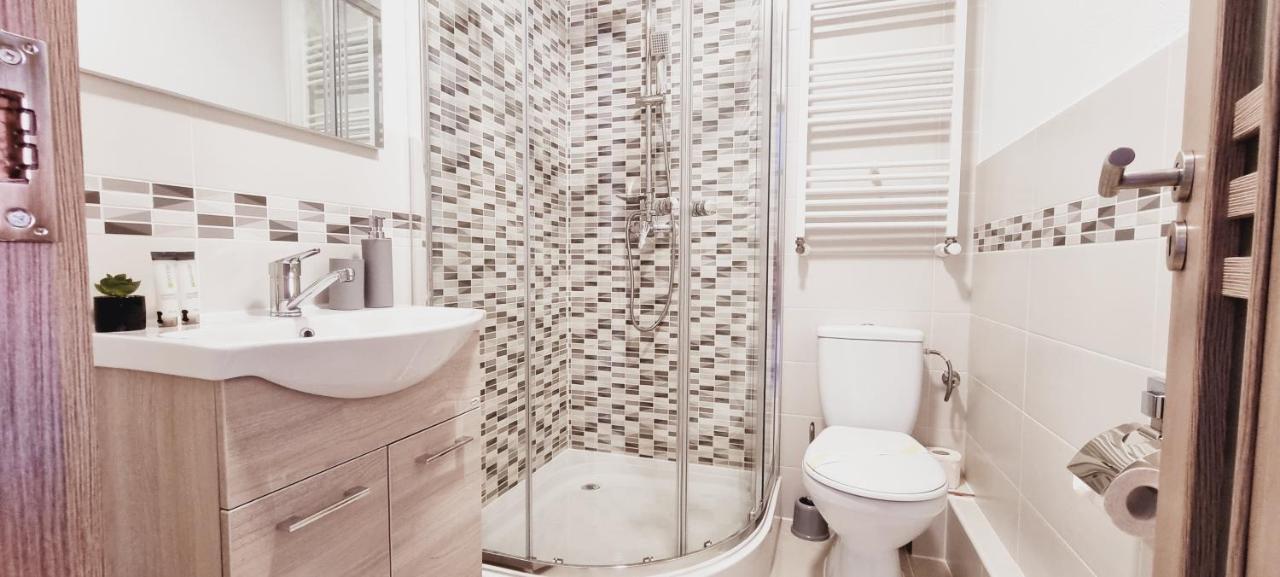 Lindenhaus Otel Sibiu Dış mekan fotoğraf