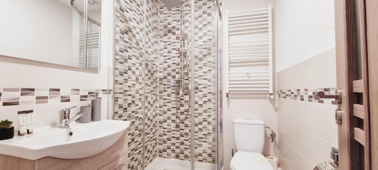 Lindenhaus Otel Sibiu Dış mekan fotoğraf
