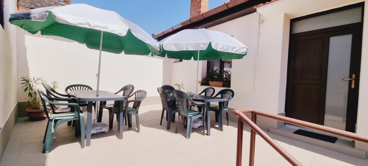 Lindenhaus Otel Sibiu Dış mekan fotoğraf