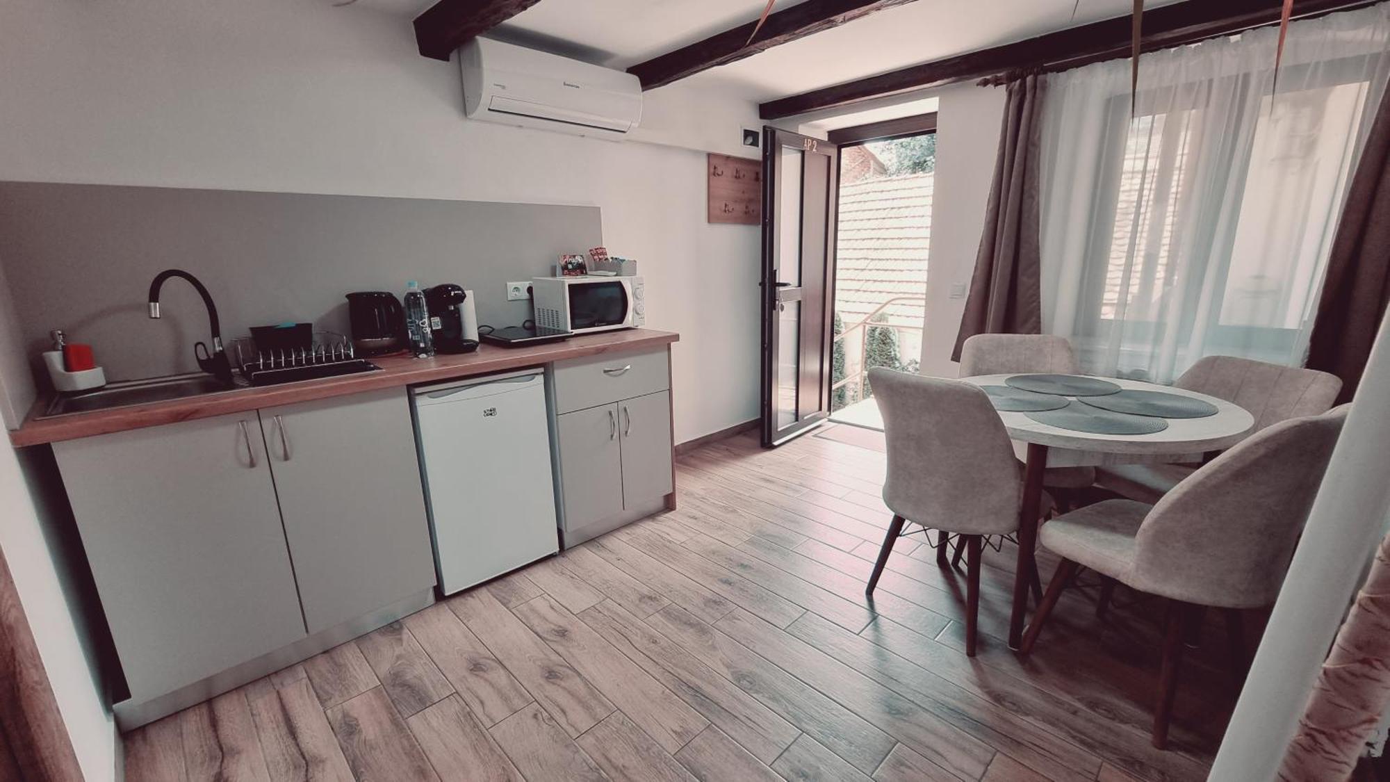 Lindenhaus Otel Sibiu Oda fotoğraf